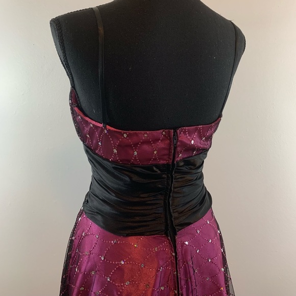 Prom/Homecoming Dress - Picture 3 of 6